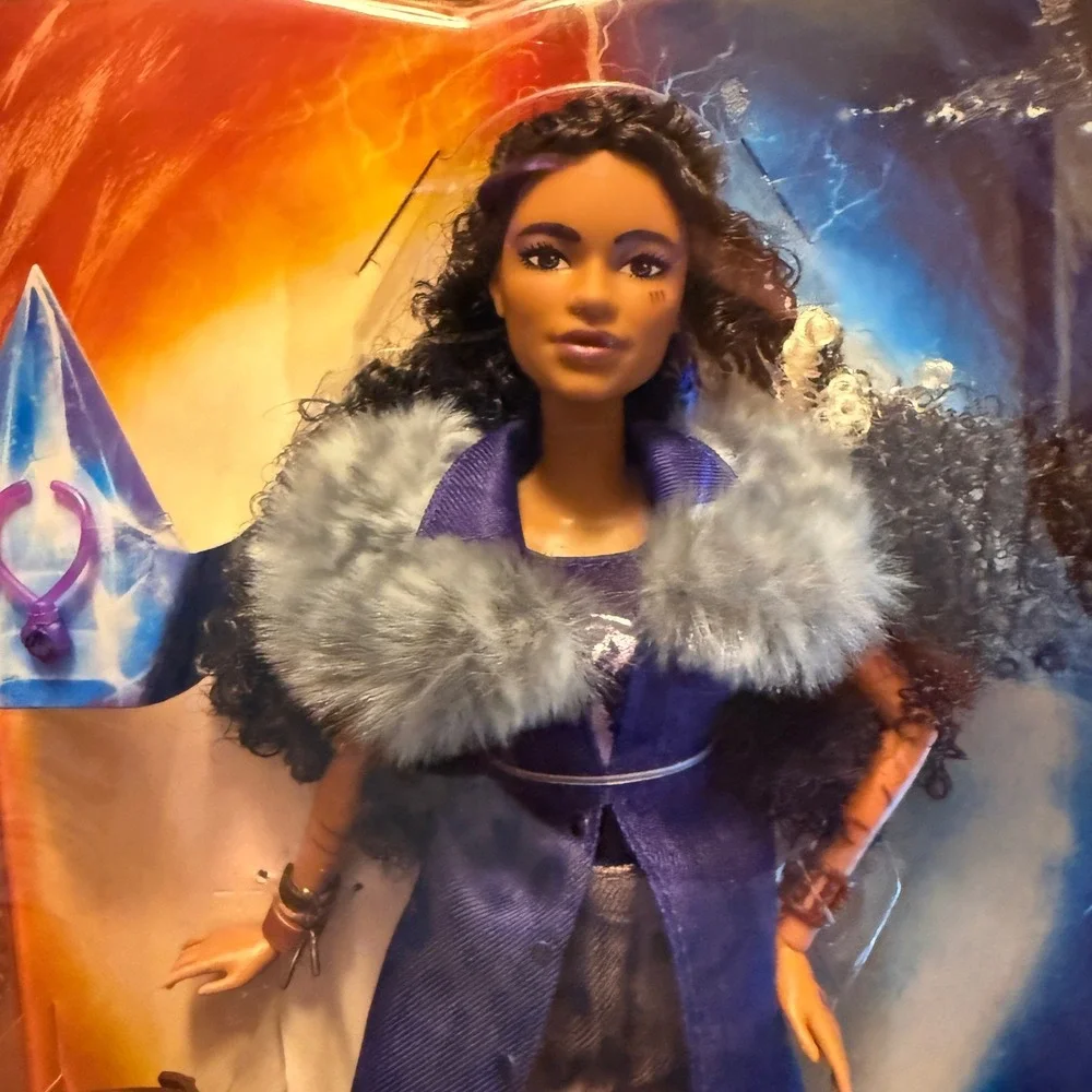 Mattel Disney Zombies 4 Willa Lykensen Doll OS Purple NEW Werewolf Leader JFG34
